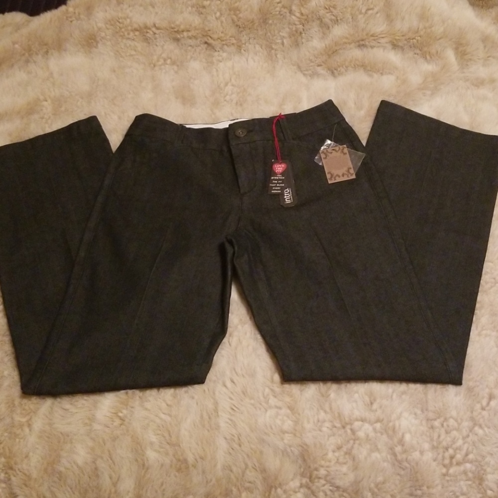 intro Casual Jeans